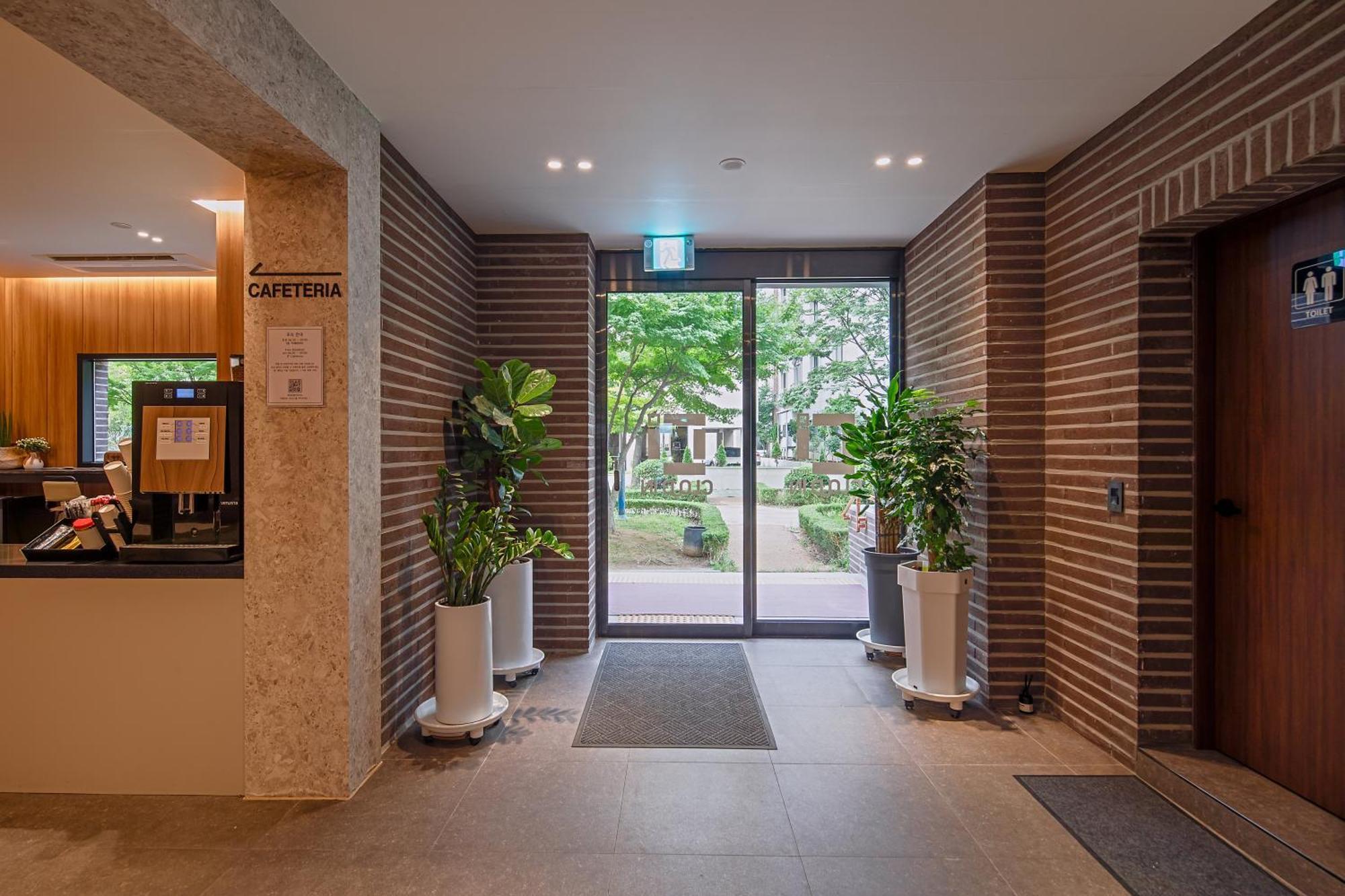 Cloud In Hotel Mokpo Peace Square Экстерьер фото